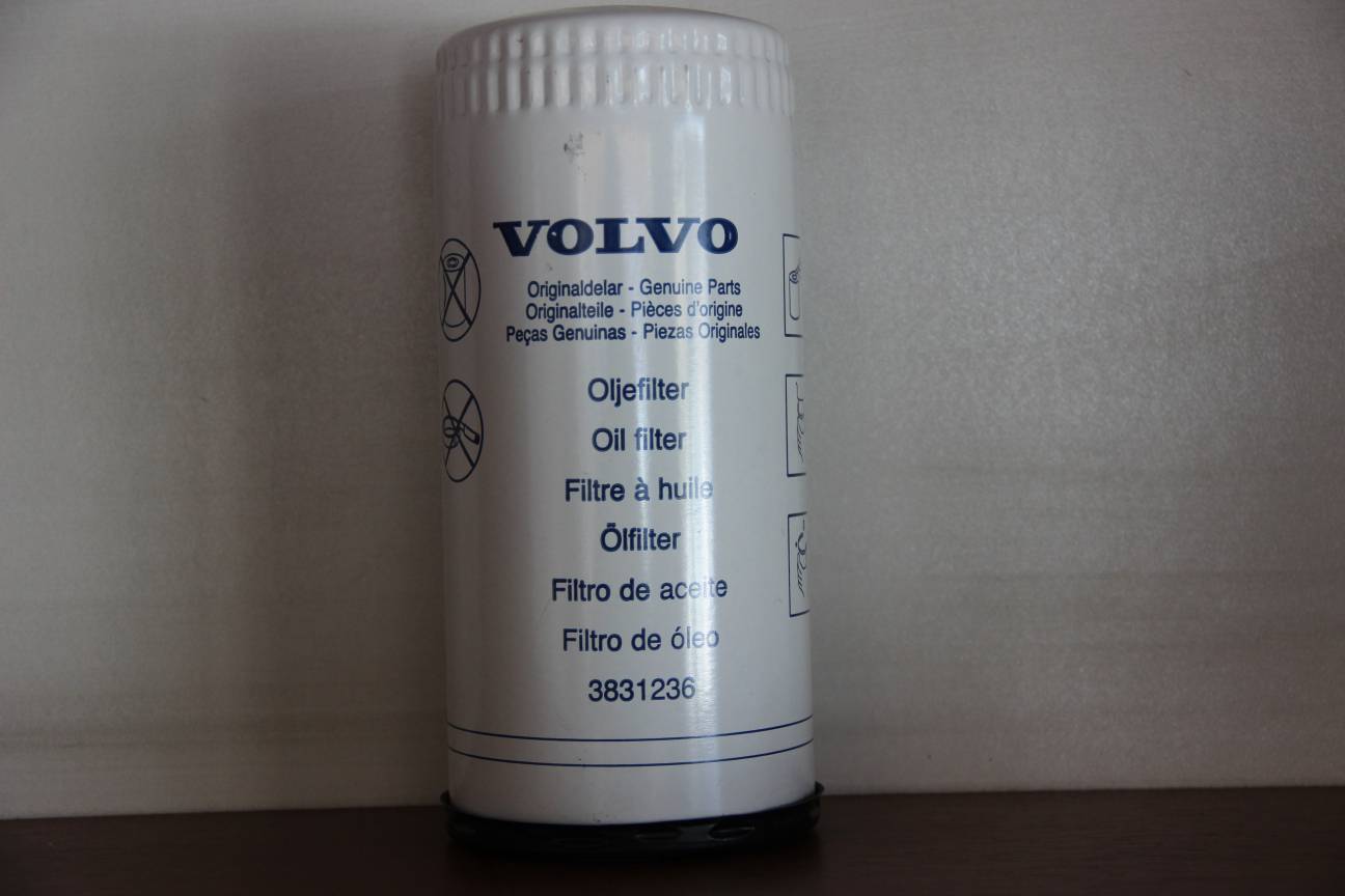 Volvo Yağ Filitre EC210CL