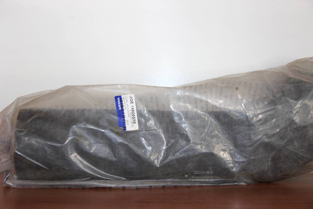 Volvo Turbo Emiş Hortum EC290BLC