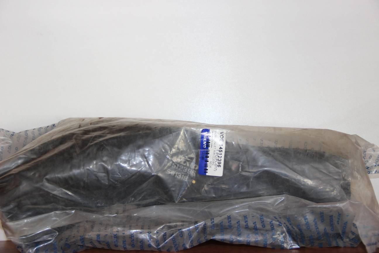 Volvo Turbo Emiş Hortum EC210BLC